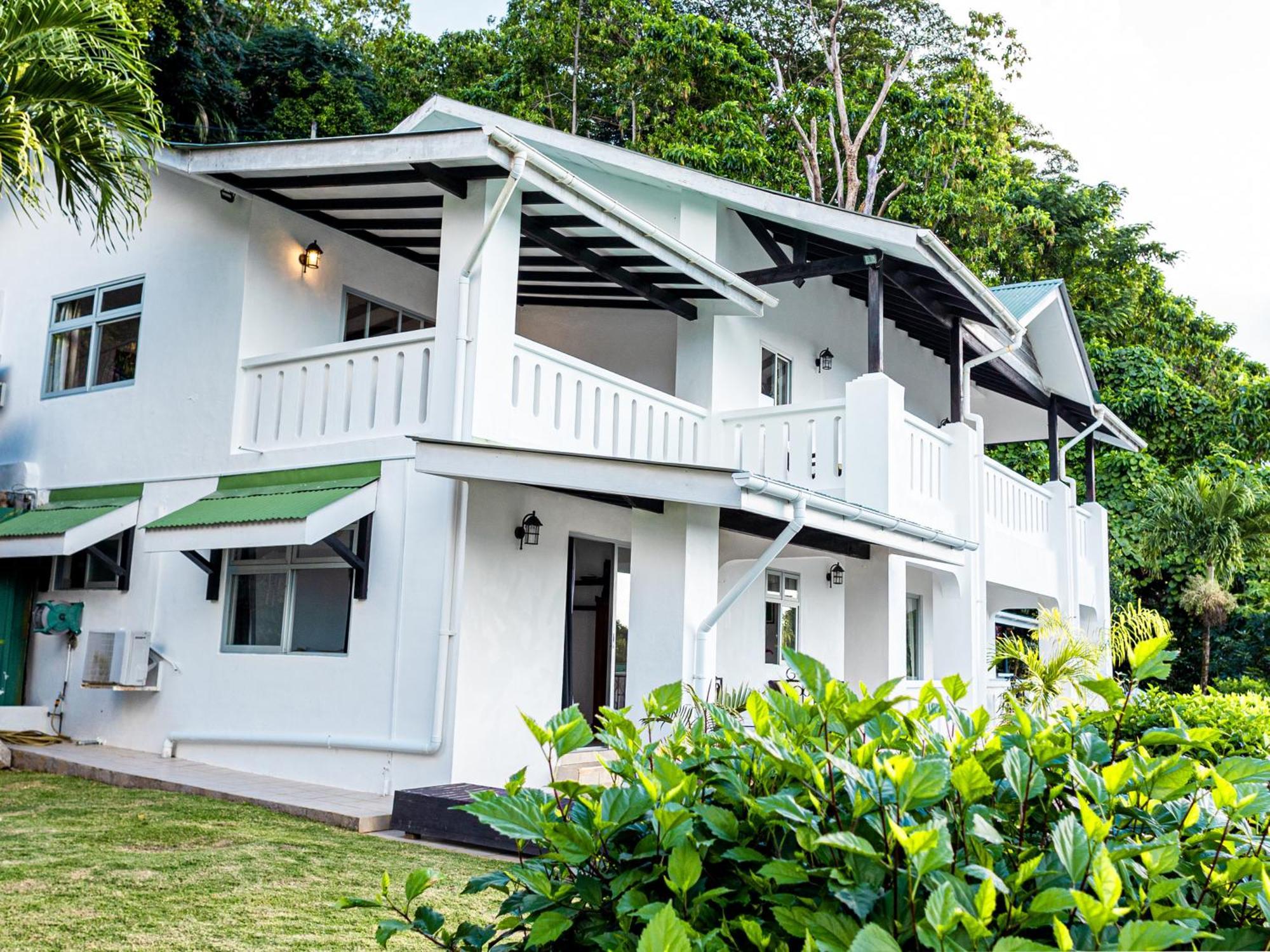 Bottle Palm Villa Victoria Exterior foto
